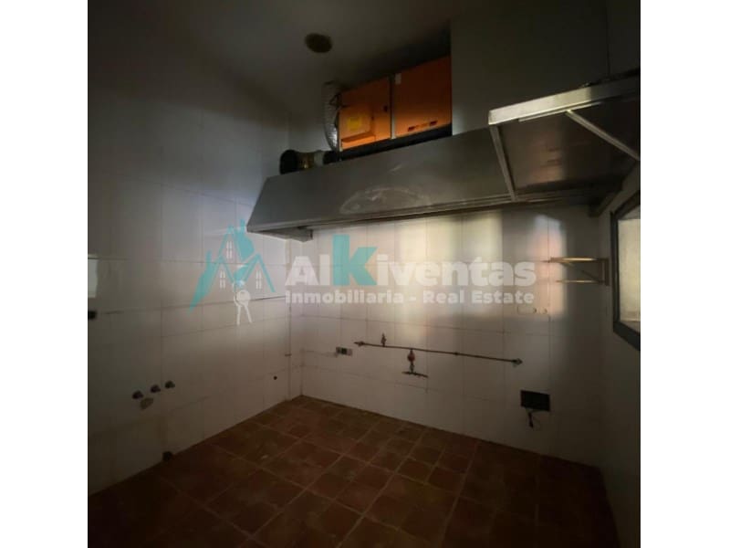 Local Comercial en Alhaurín de la Torre en venta - 557.000 € (Ref: 9627533)