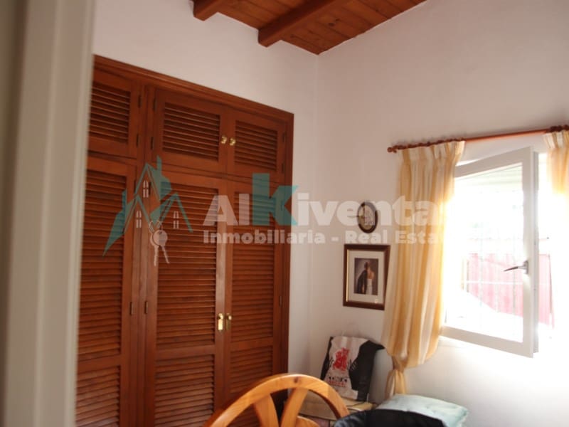 3 bedroom Villa for sale in Alhaurin el Grande with garage - € 437,000 (Ref: 9721493)