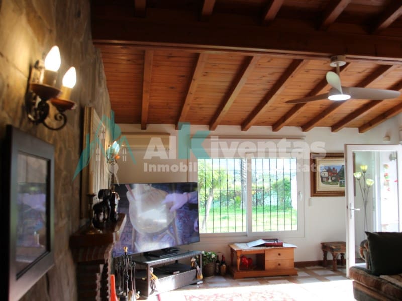 3 bedroom Villa for sale in Alhaurin el Grande with garage - € 437,000 (Ref: 9721493)