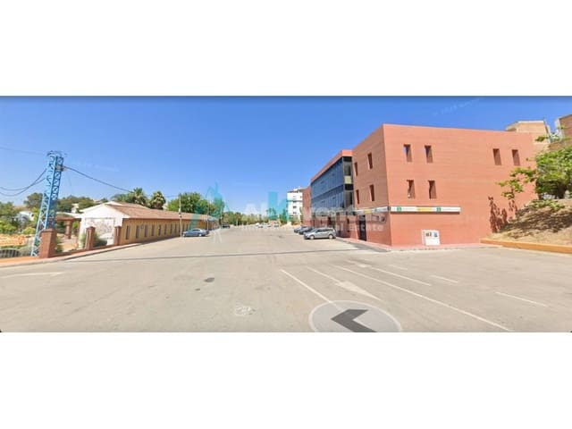 Appartement te koop in Coín met garage - € 235.000 (Ref: 9758021)