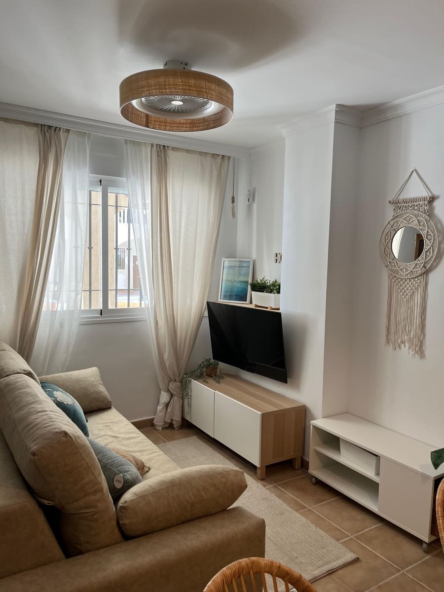 2 slaapkamer Appartement te koop in Almunecar met zwembad - € 235.000 (Ref: 9632638)