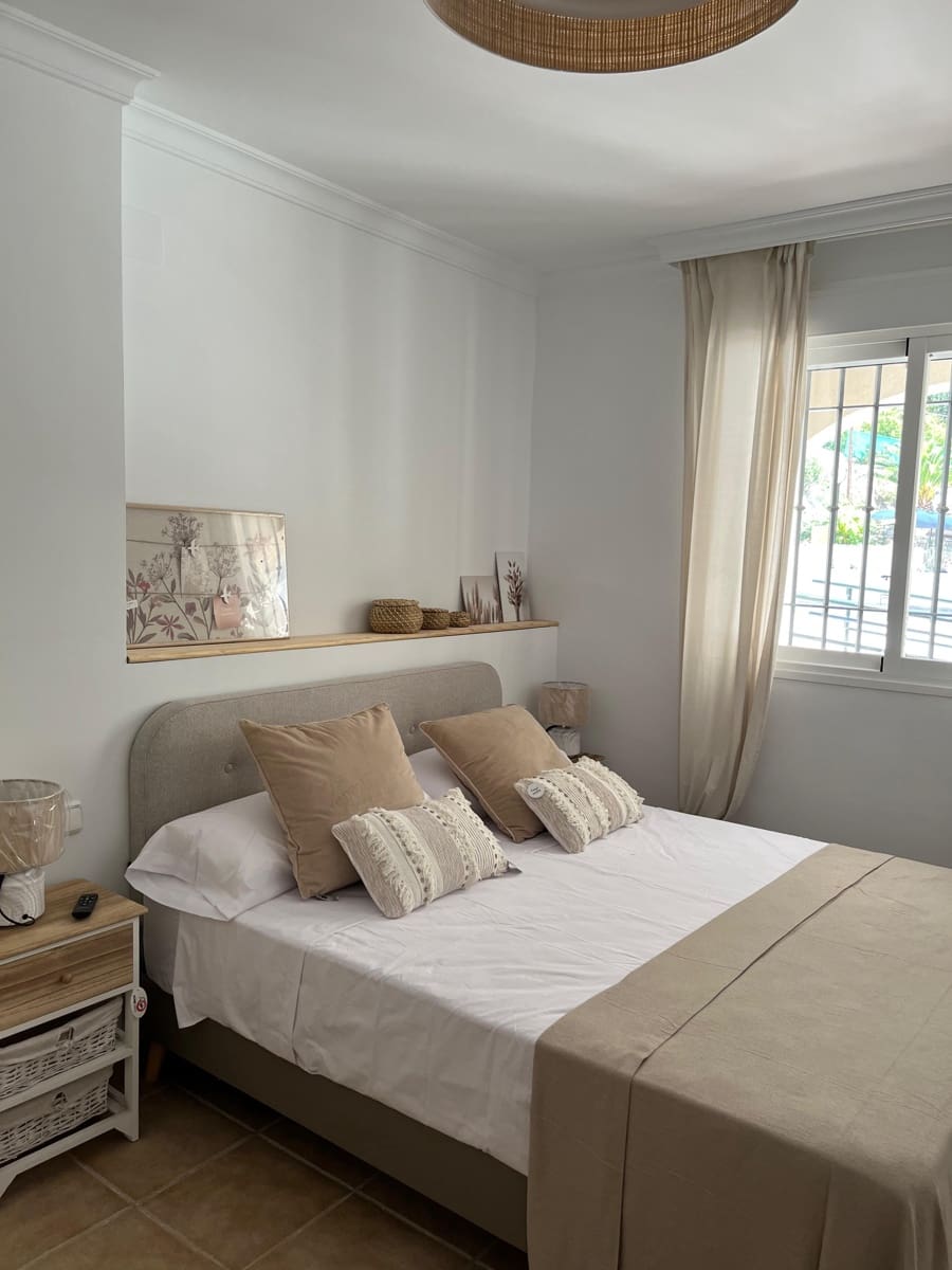 2 slaapkamer Appartement te koop in Almunecar met zwembad - € 235.000 (Ref: 9632638)