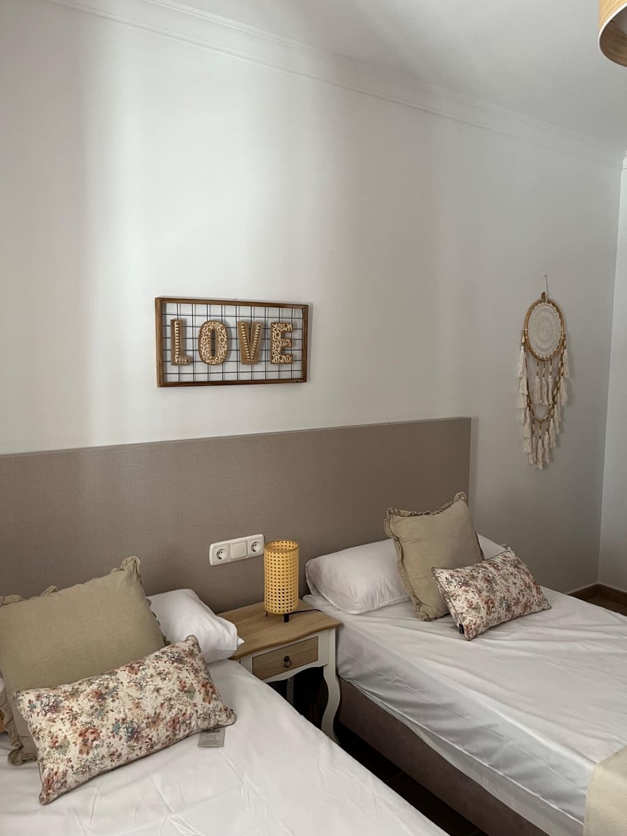 2 slaapkamer Appartement te koop in Almunecar met zwembad - € 220.000 (Ref: 9632647)