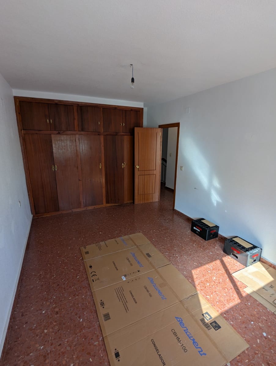 4 chambre Maison de Ville à vendre à Salobrena avec garage - 179 000 € (Ref: 9632769)