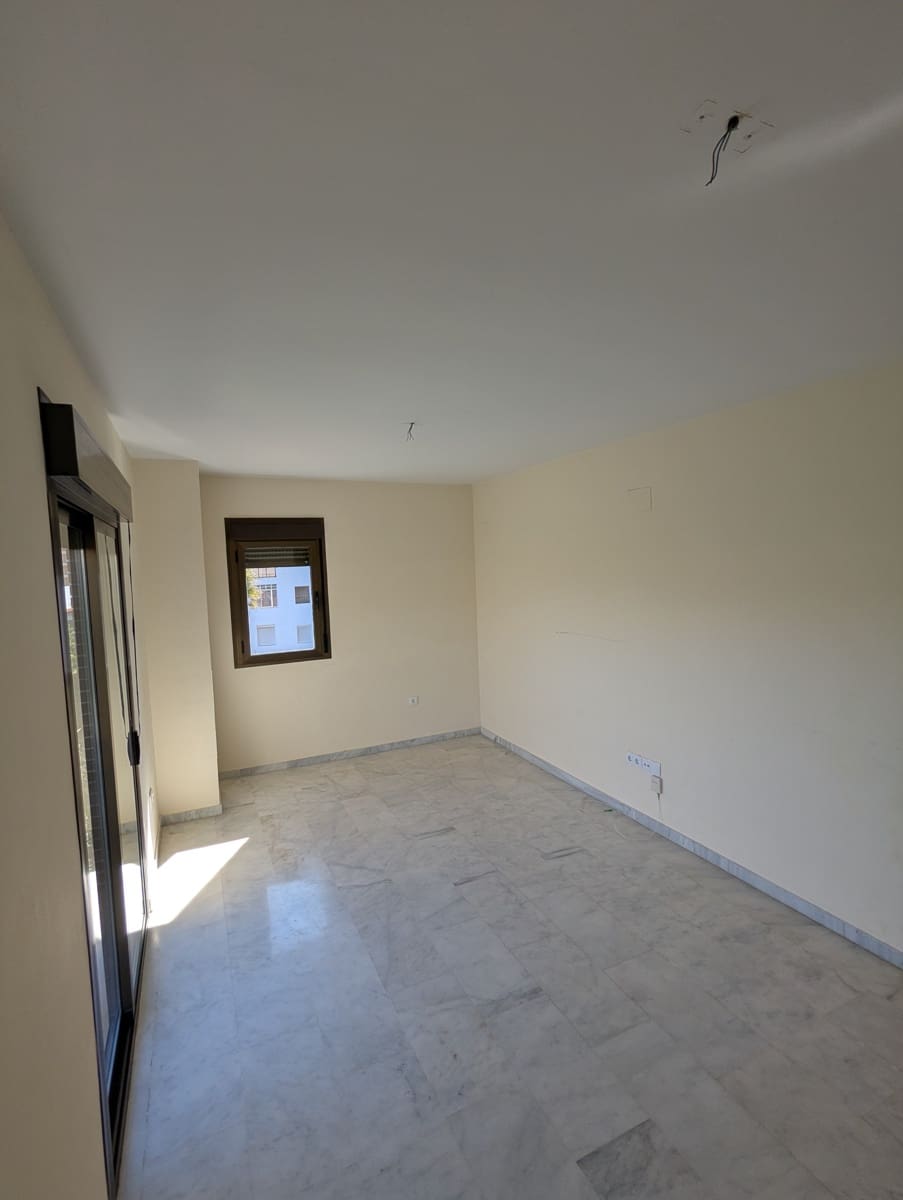 3 soveværelse Lejlighed til salg i Almunecar - € 295.000 (Ref: 9645469)