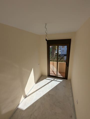 3 soveværelse Lejlighed til salg i Almuñécar - € 295.000 (Ref: 9645469)