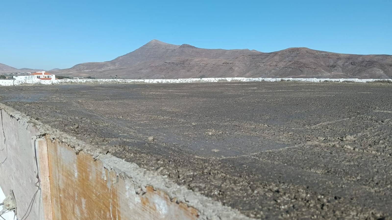 3 bedroom Villa for sale in Tarajalejo with garage - € 430,000 (Ref: 9547212)