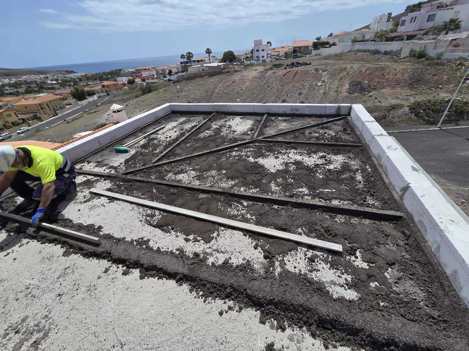 3 bedroom Villa for sale in Tarajalejo with garage - € 430,000 (Ref: 9547212)