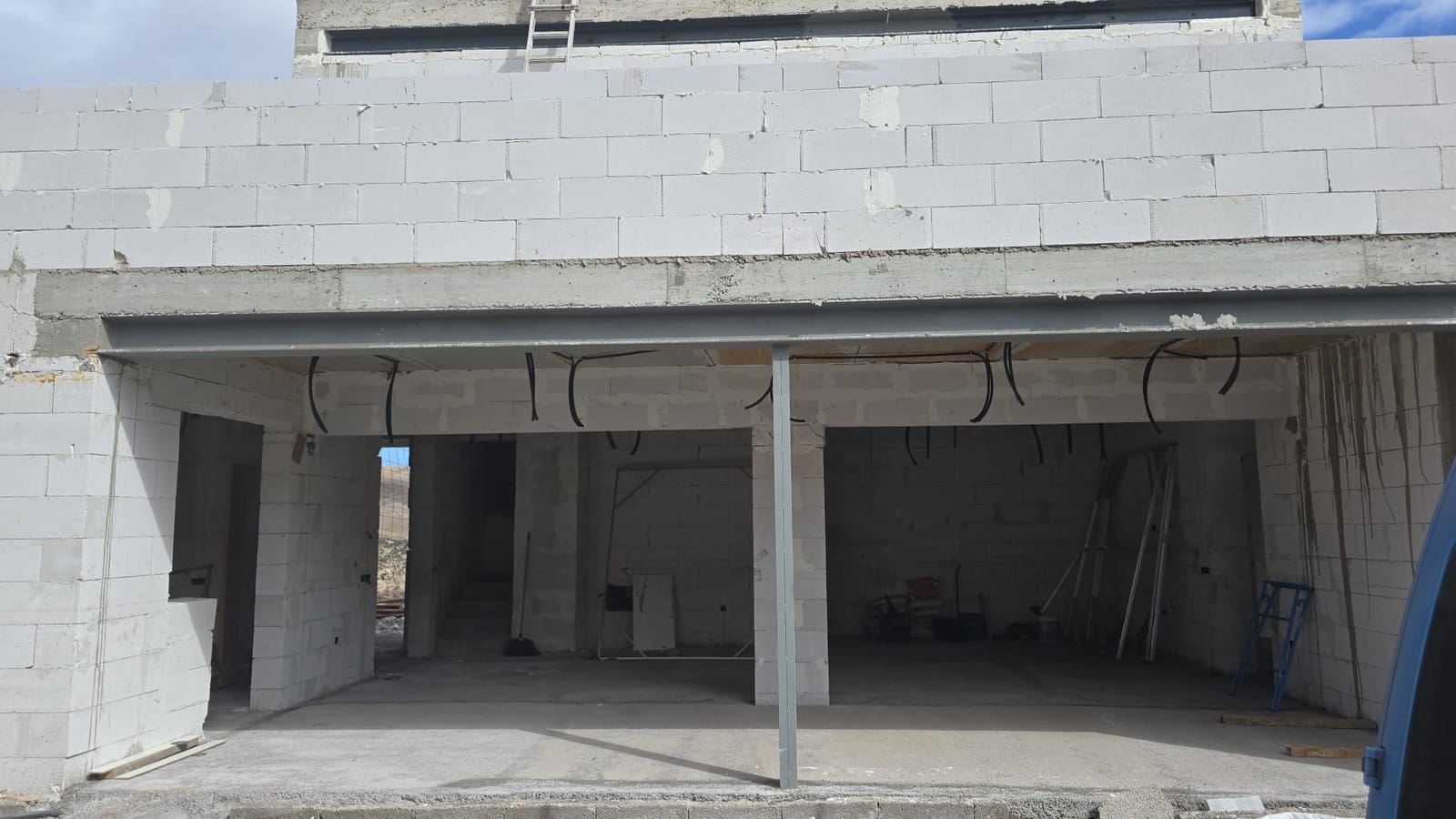 3 bedroom Villa for sale in Tarajalejo with garage - € 430,000 (Ref: 9547212)