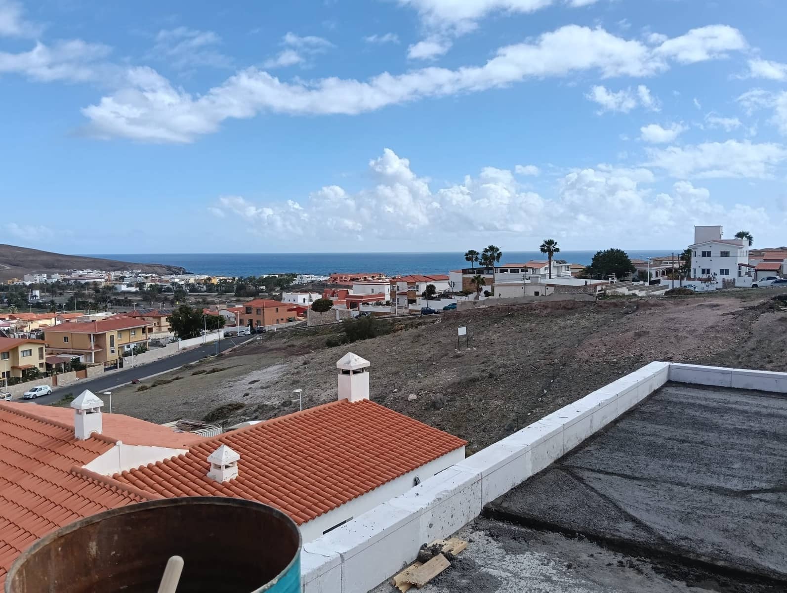 3 bedroom Villa for sale in Tarajalejo with garage - € 430,000 (Ref: 9547212)