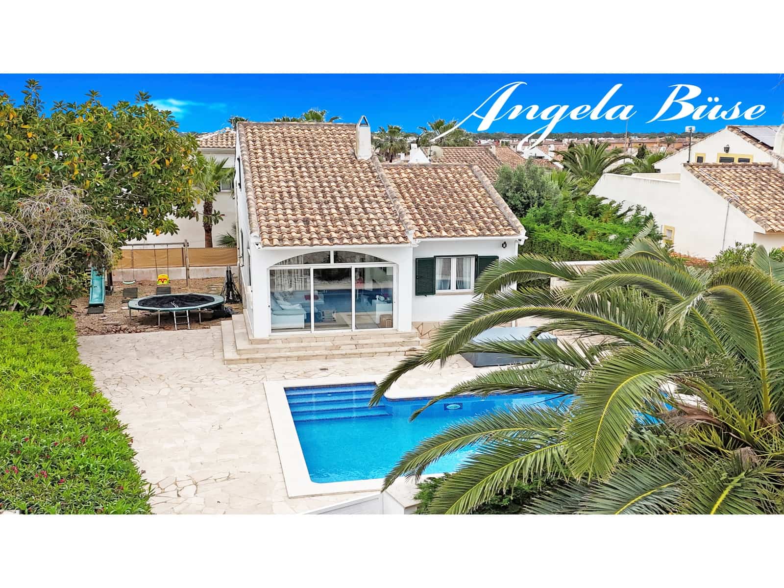 3 soverom Villa til salgs i Cala Murada med svømmebasseng garasje - € 580 000 (Ref: 9618441)