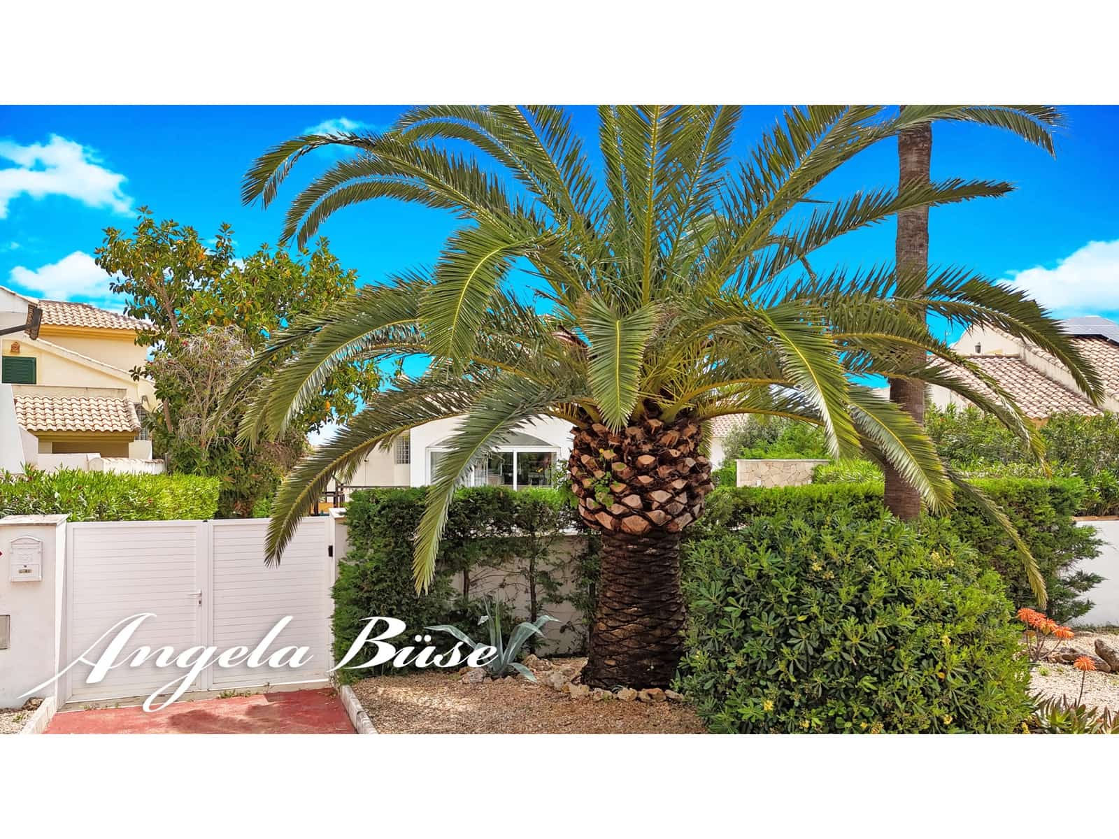 3 soverom Villa til salgs i Cala Murada med svømmebasseng garasje - € 580 000 (Ref: 9618441)