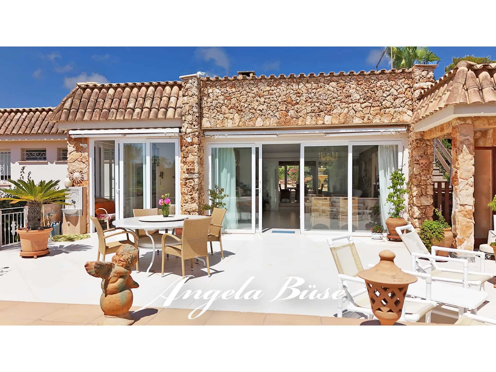 4 soverom Villa til salgs i Cala Murada med svømmebasseng - € 990 000 (Ref: 9626286)