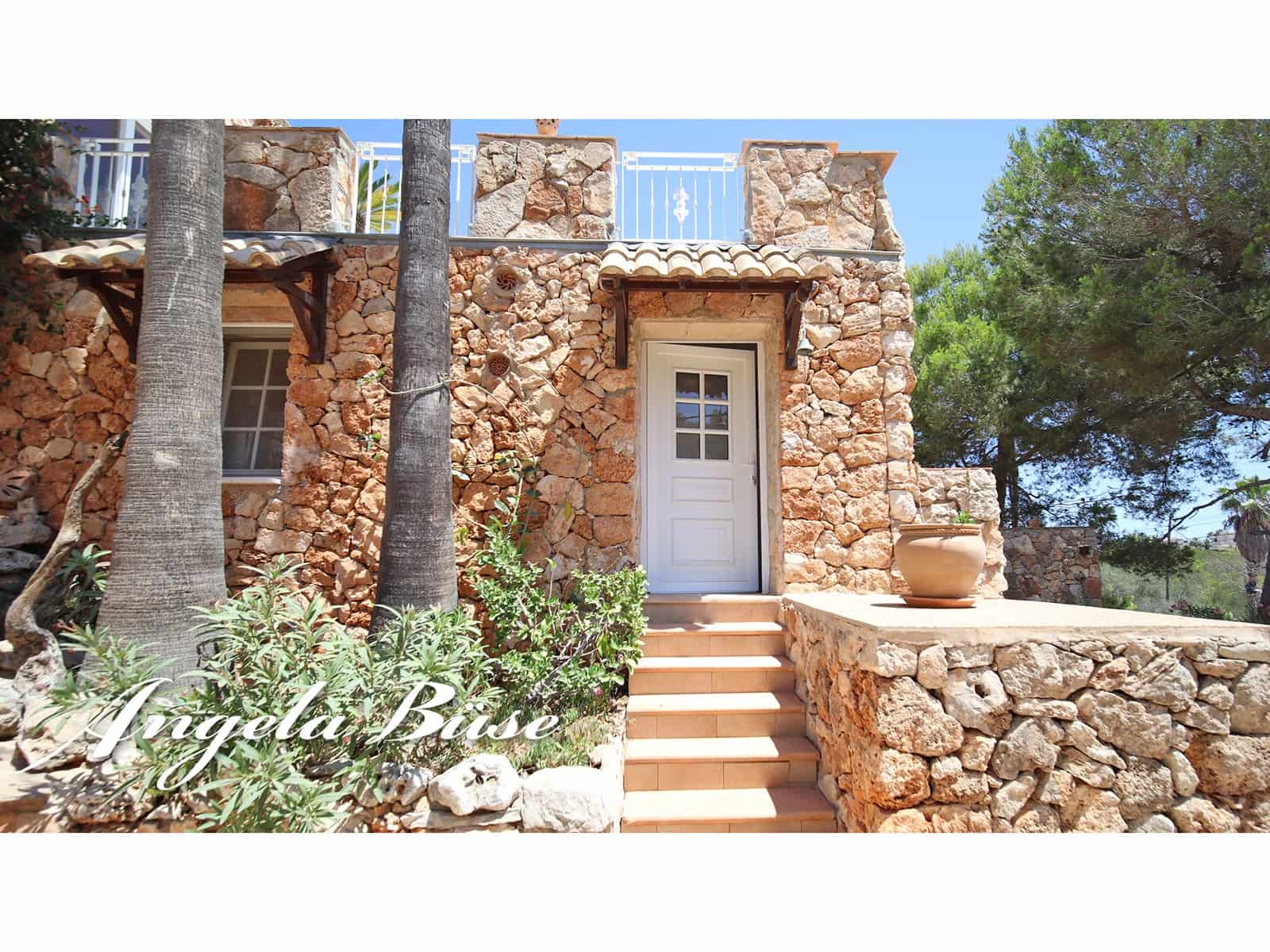 4 soverom Villa til salgs i Cala Murada med svømmebasseng - € 990 000 (Ref: 9626286)