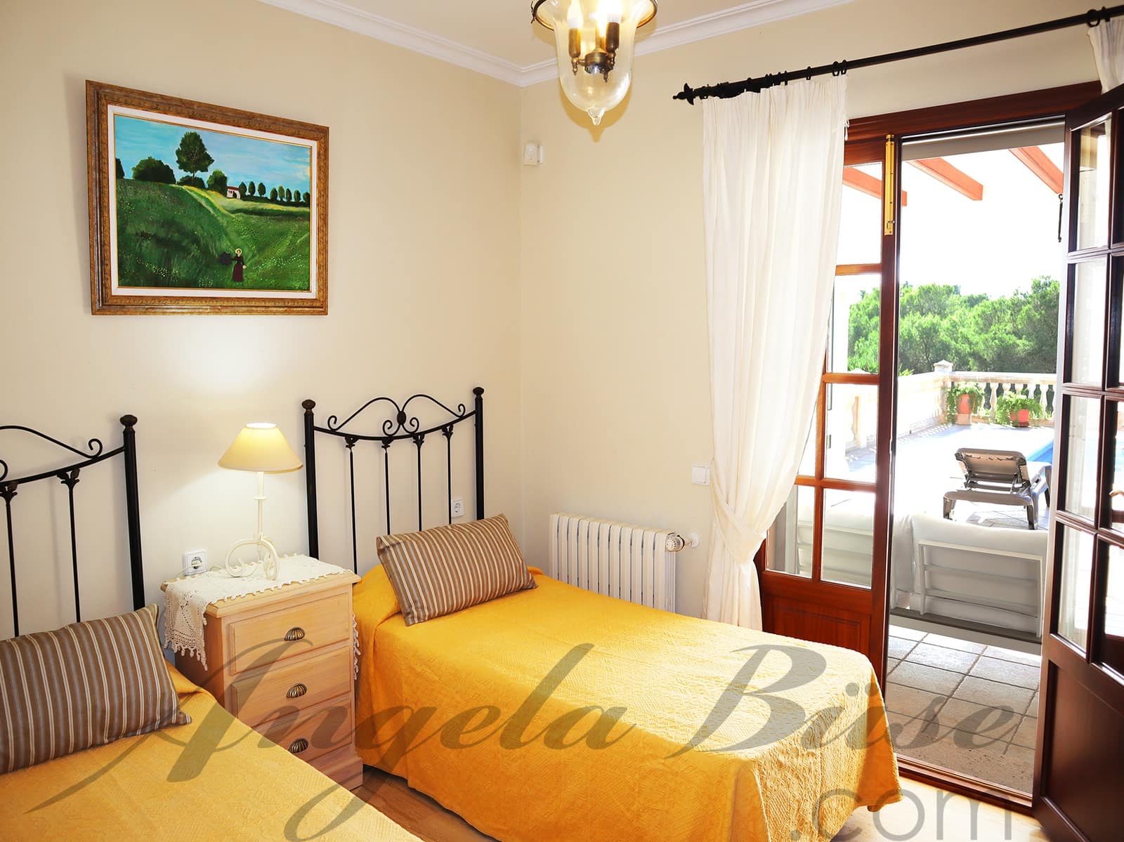 3 soverom Villa til salgs i Cala Murada med svømmebasseng garasje - € 1 800 000 (Ref: 9640634)