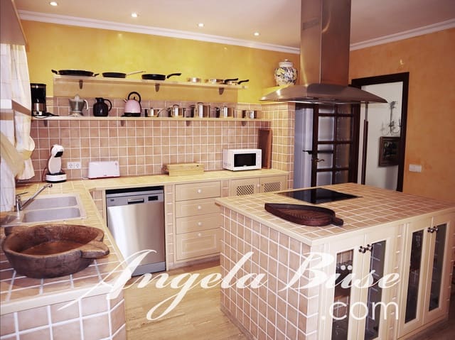 3 soverom Villa til salgs i Cala Murada, Manacor med svømmebasseng garasje - € 1 800 000 (Ref: 9640634)