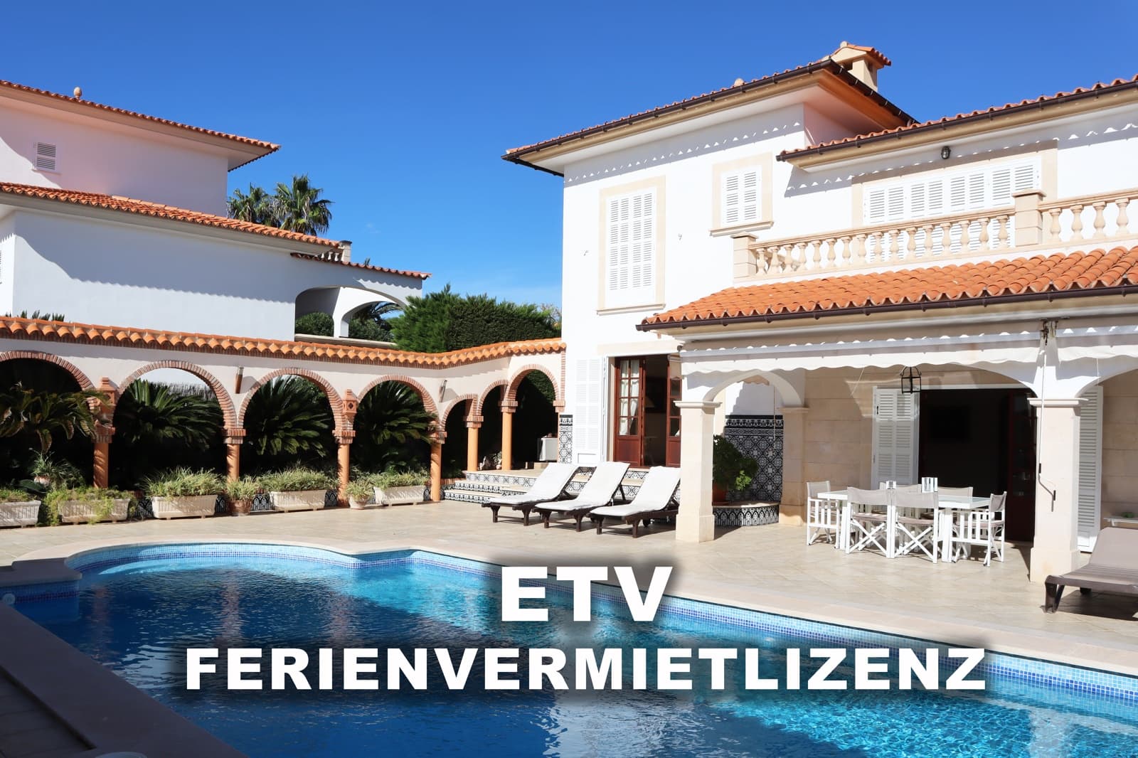 3 soverom Villa til salgs i Cala Murada med svømmebasseng garasje - € 1 800 000 (Ref: 9640634)