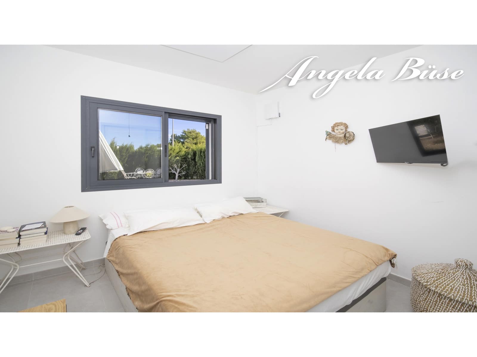 2 soverom Rekkehus til salgs i Cala Murada med svømmebasseng garasje - € 390 000 (Ref: 9640645)