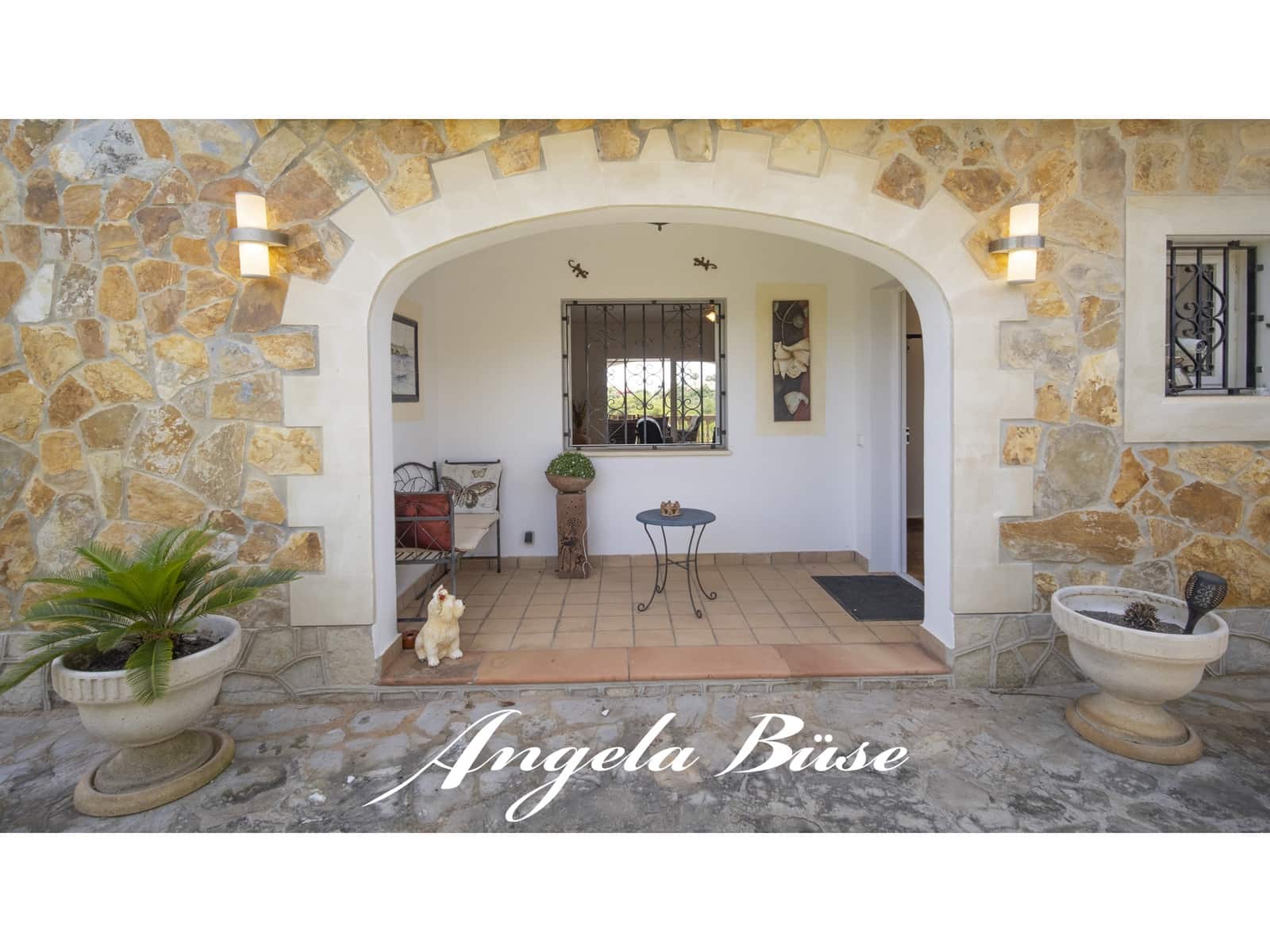 3 soverom Villa til salgs i Cala Murada med svømmebasseng garasje - € 750 000 (Ref: 9640666)