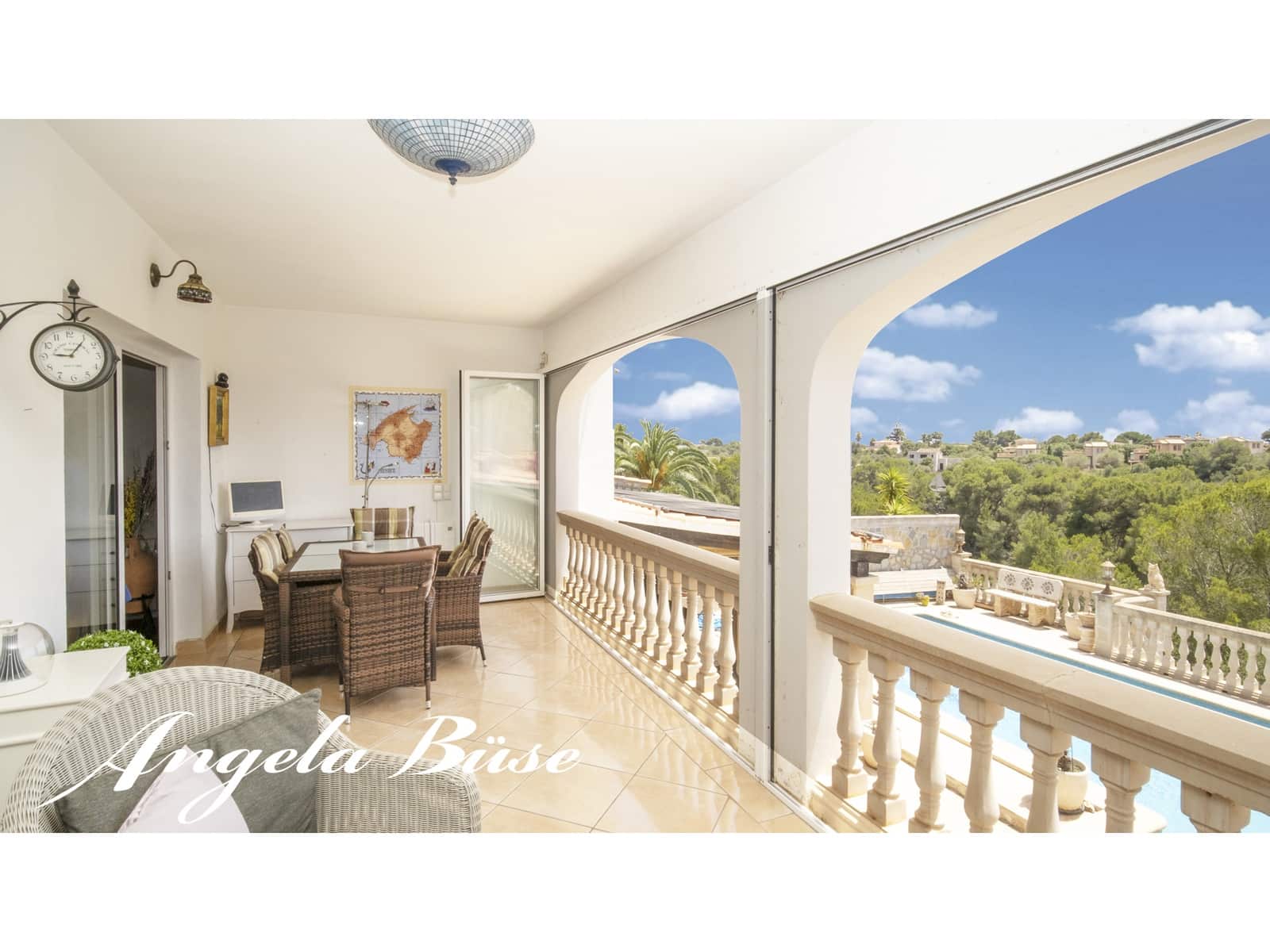 3 soverom Villa til salgs i Cala Murada med svømmebasseng garasje - € 750 000 (Ref: 9640666)