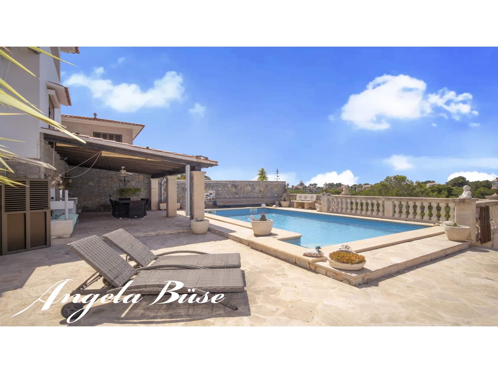 3 soverom Villa til salgs i Cala Murada med svømmebasseng garasje - € 750 000 (Ref: 9640666)