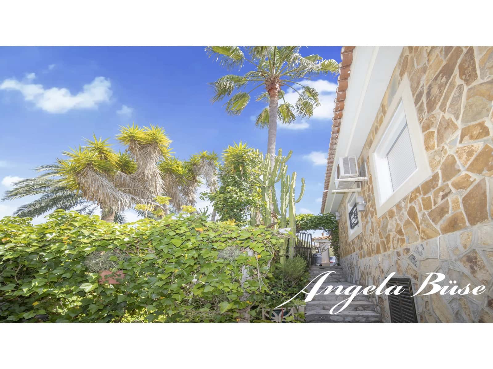 3 soverom Villa til salgs i Cala Murada med svømmebasseng garasje - € 750 000 (Ref: 9640666)