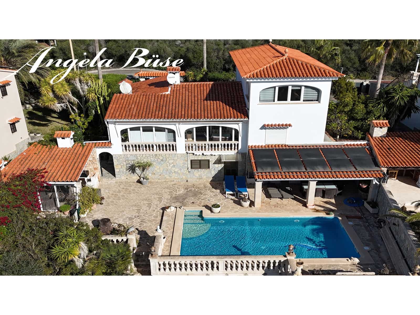 3 soverom Villa til salgs i Cala Murada med svømmebasseng garasje - € 750 000 (Ref: 9640666)