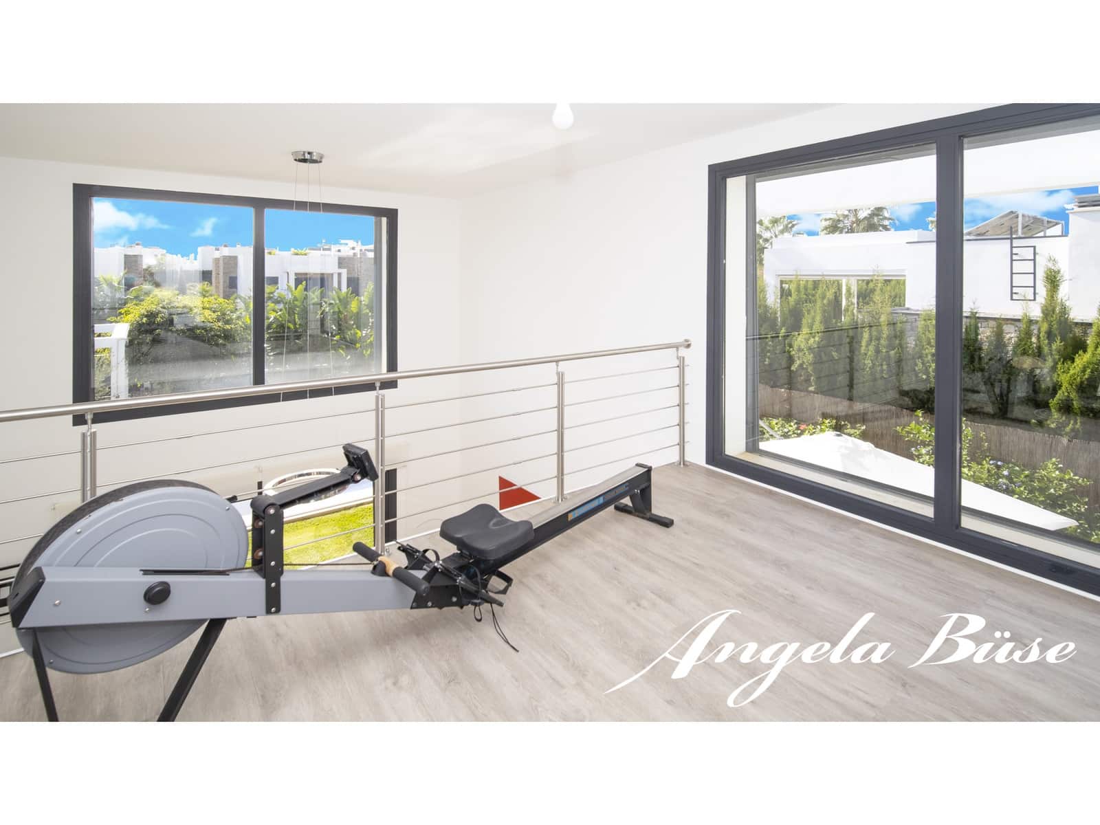 3 sypialnia Willa na sprzedaż w Cala Murada z basenem garażem - 1 200 000 € (Ref: 9640678)