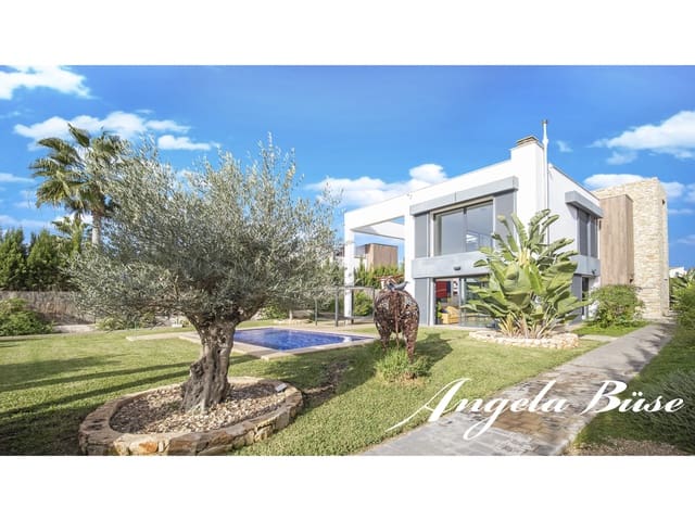 3 sypialnia Willa na sprzedaż w Cala Murada, Manacor z basenem garażem - 1 200 000 € (Ref: 9640678)