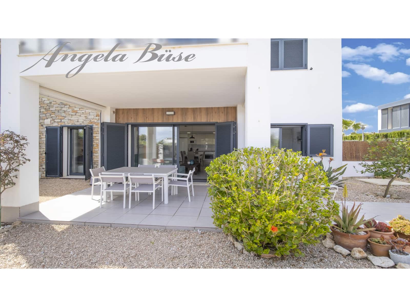 2 soveværelse Rækkehus til salg i Cala Murada med swimmingpool garage - € 505.000 (Ref: 9827466)