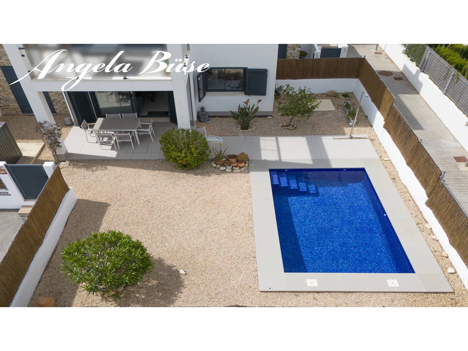 2 soveværelse Rækkehus til salg i Cala Murada med swimmingpool garage - € 505.000 (Ref: 9827466)