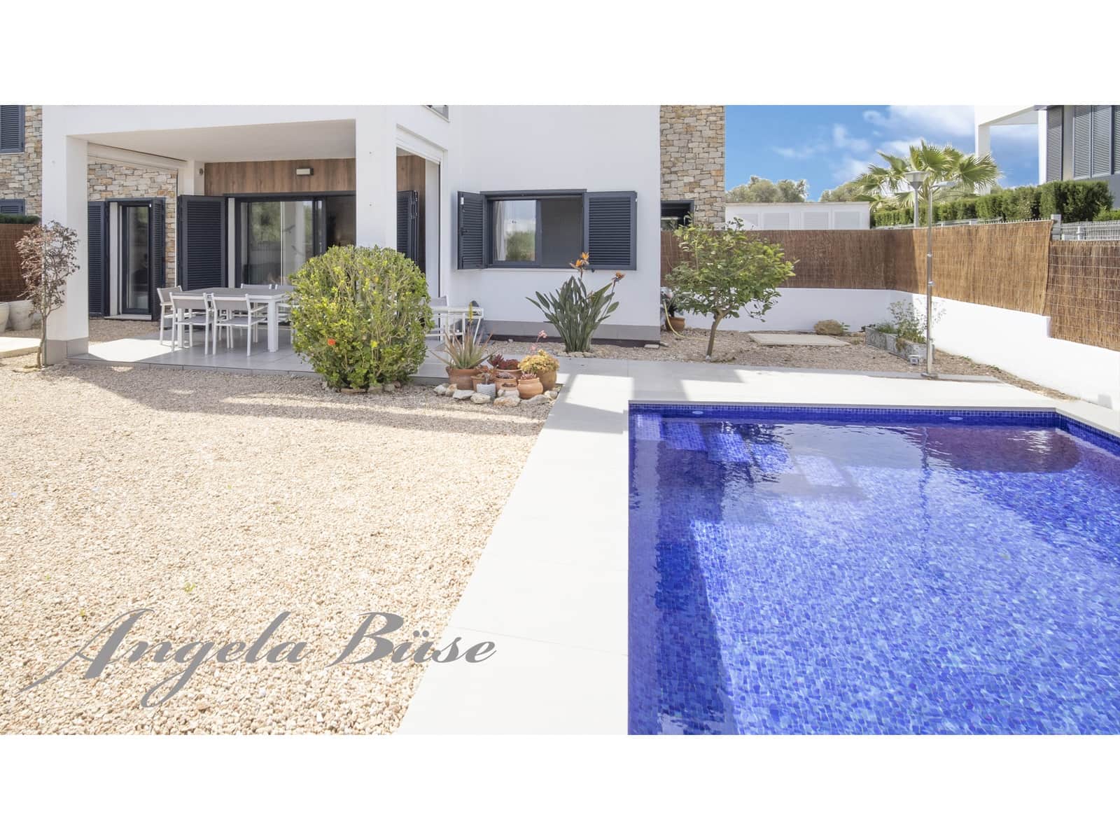 2 soveværelse Rækkehus til salg i Cala Murada med swimmingpool garage - € 505.000 (Ref: 9827466)