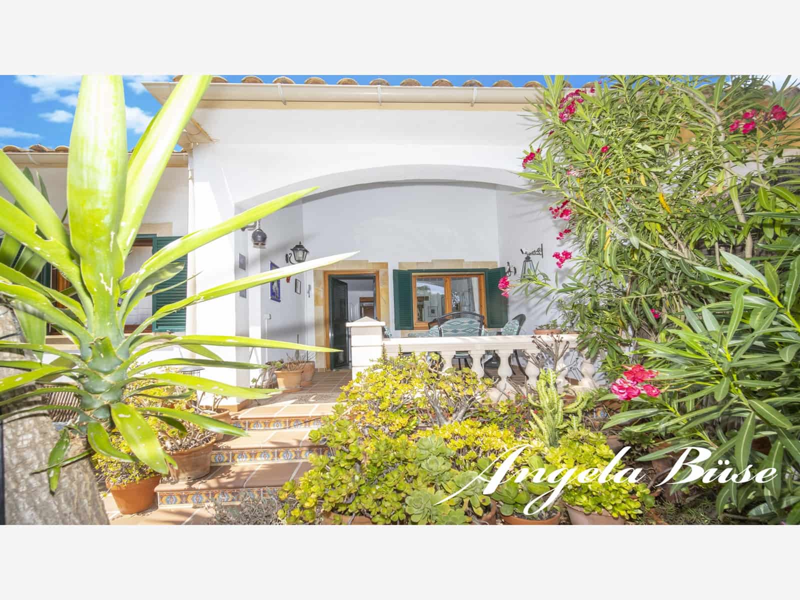 3 chambre Villa/Maison Mitoyenne à vendre à Cala Murada avec piscine garage - 505 000 € (Ref: 9893039)