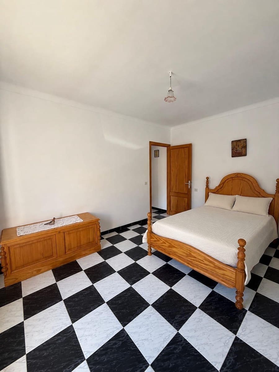 7 quarto Casa em Banda para venda em Sant Joan - 629 000 € (Ref: 10020967)
