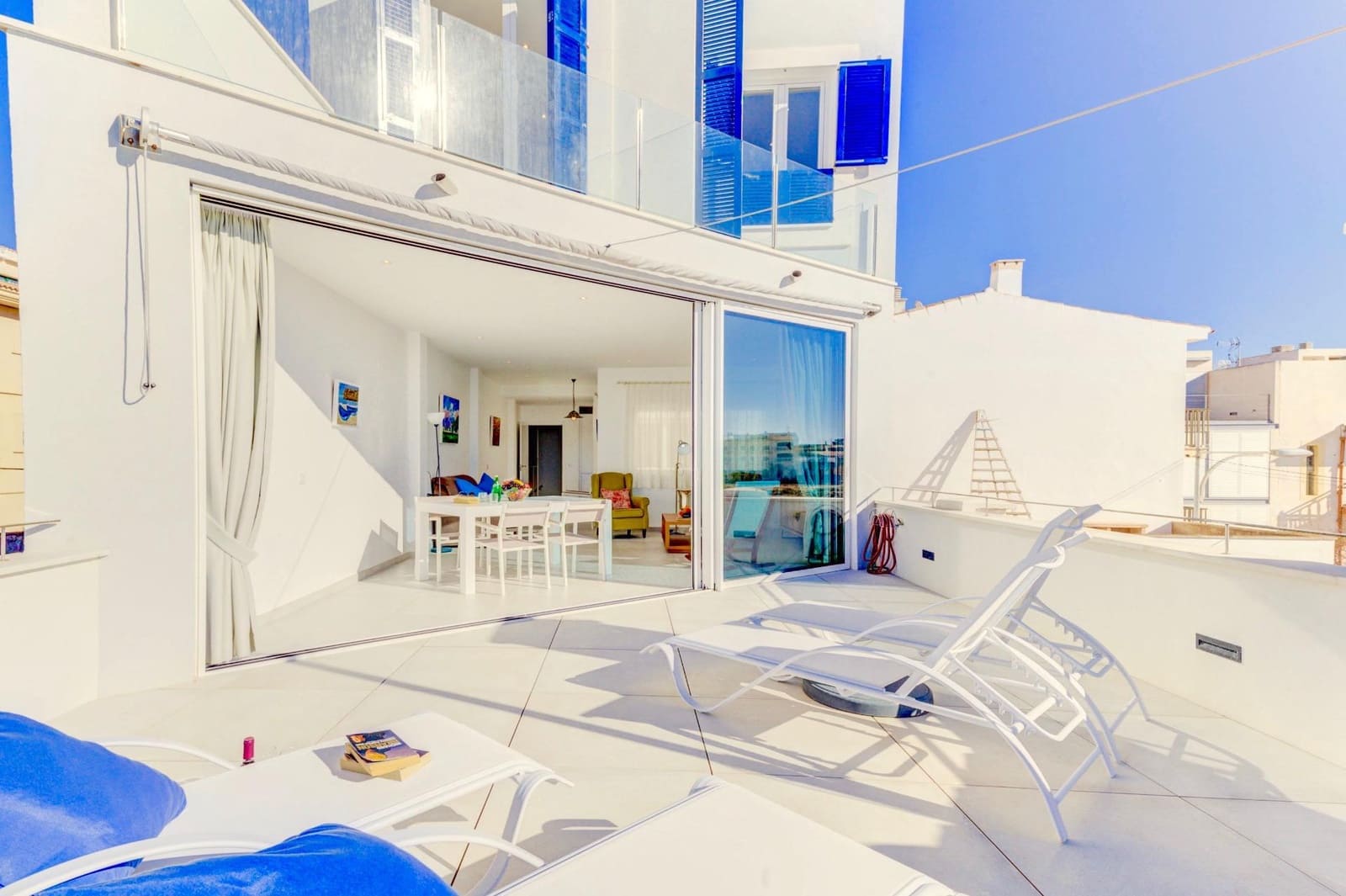 4 bedroom Apartment for sale in Ses Salines - € 2,200,000 (Ref: 10043067)