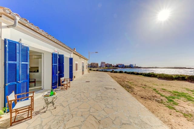 4 bedroom Apartment for sale in Ses Salines - € 2,200,000 (Ref: 10043067)