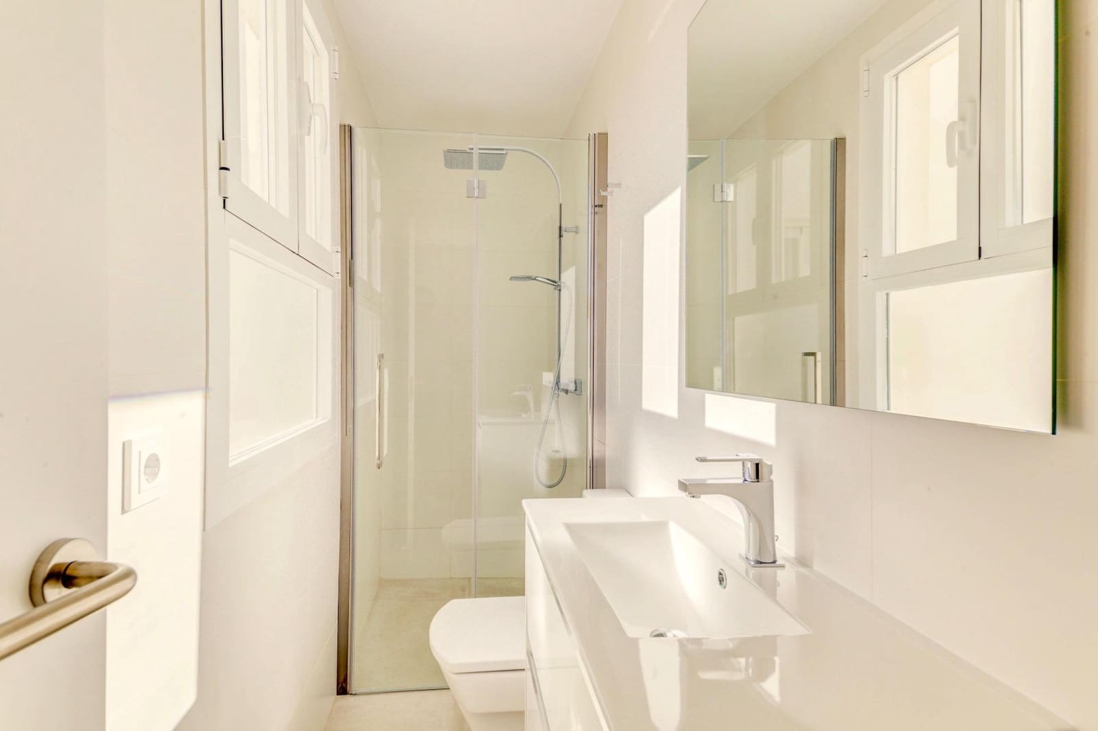 4 bedroom Apartment for sale in Ses Salines - € 2,200,000 (Ref: 10043067)