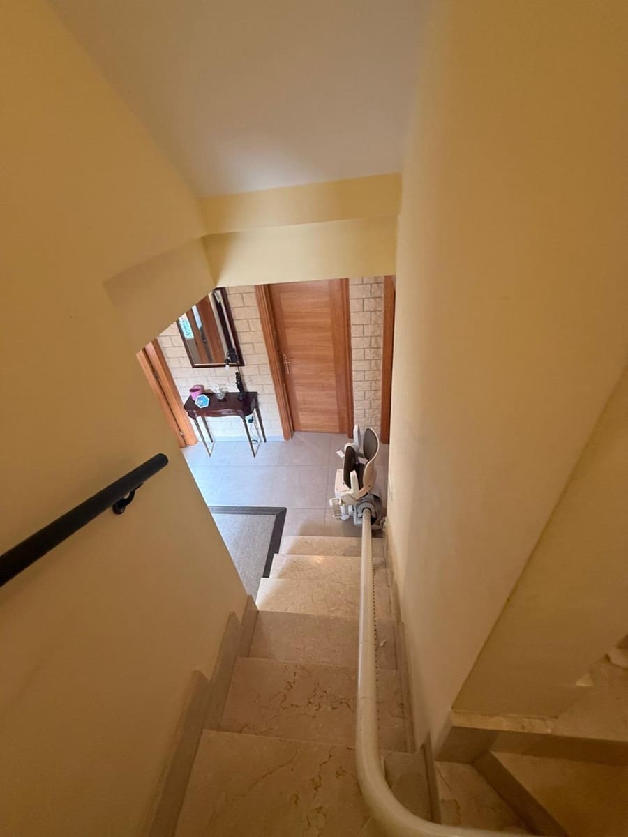 5 slaapkamer Rijtjeshuis te koop in Son Ferriol met garage - € 635.000 (Ref: 9580168)