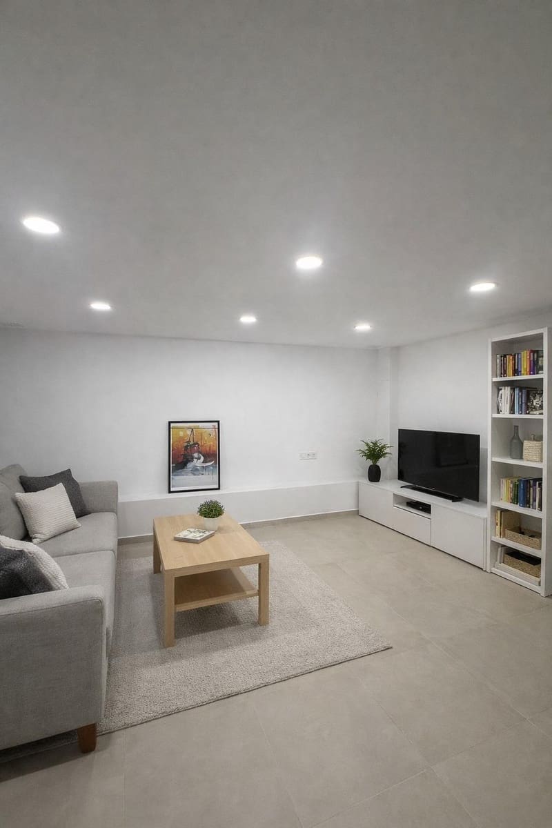 5 slaapkamer Rijtjeshuis te koop in Son Ferriol met garage - € 635.000 (Ref: 9580168)