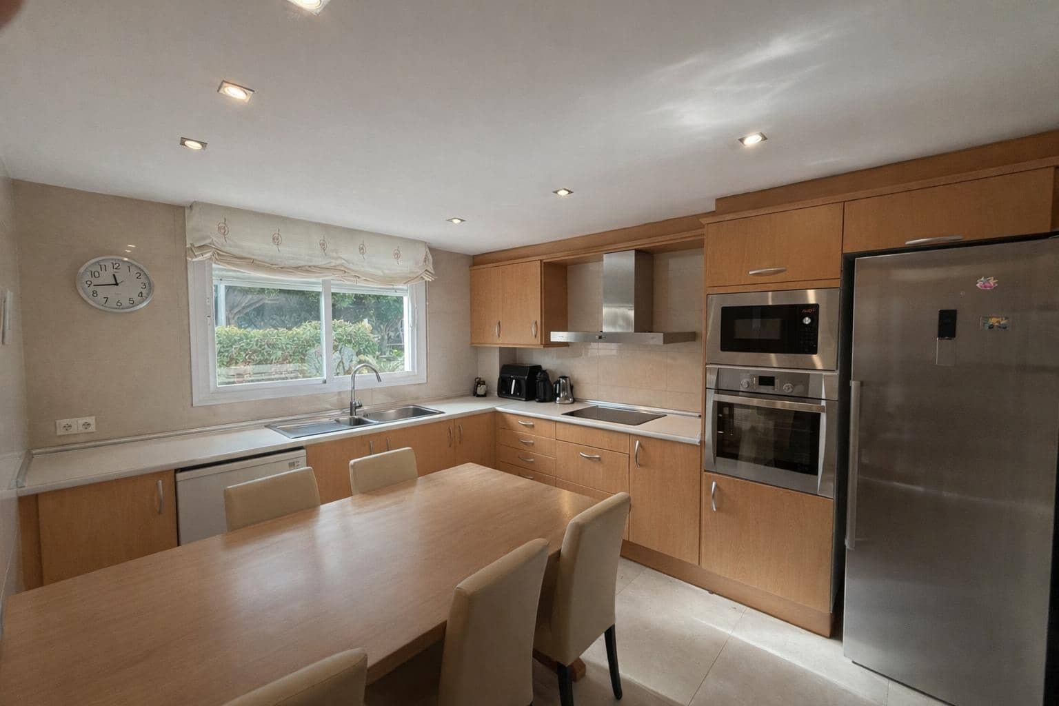 5 slaapkamer Rijtjeshuis te koop in Son Ferriol met garage - € 635.000 (Ref: 9580168)