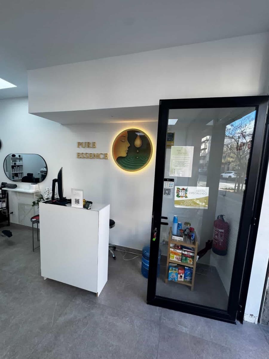 2 soveværelse Erhverv til leje i Palma de Mallorca - € 1.200 (Ref: 9608072)