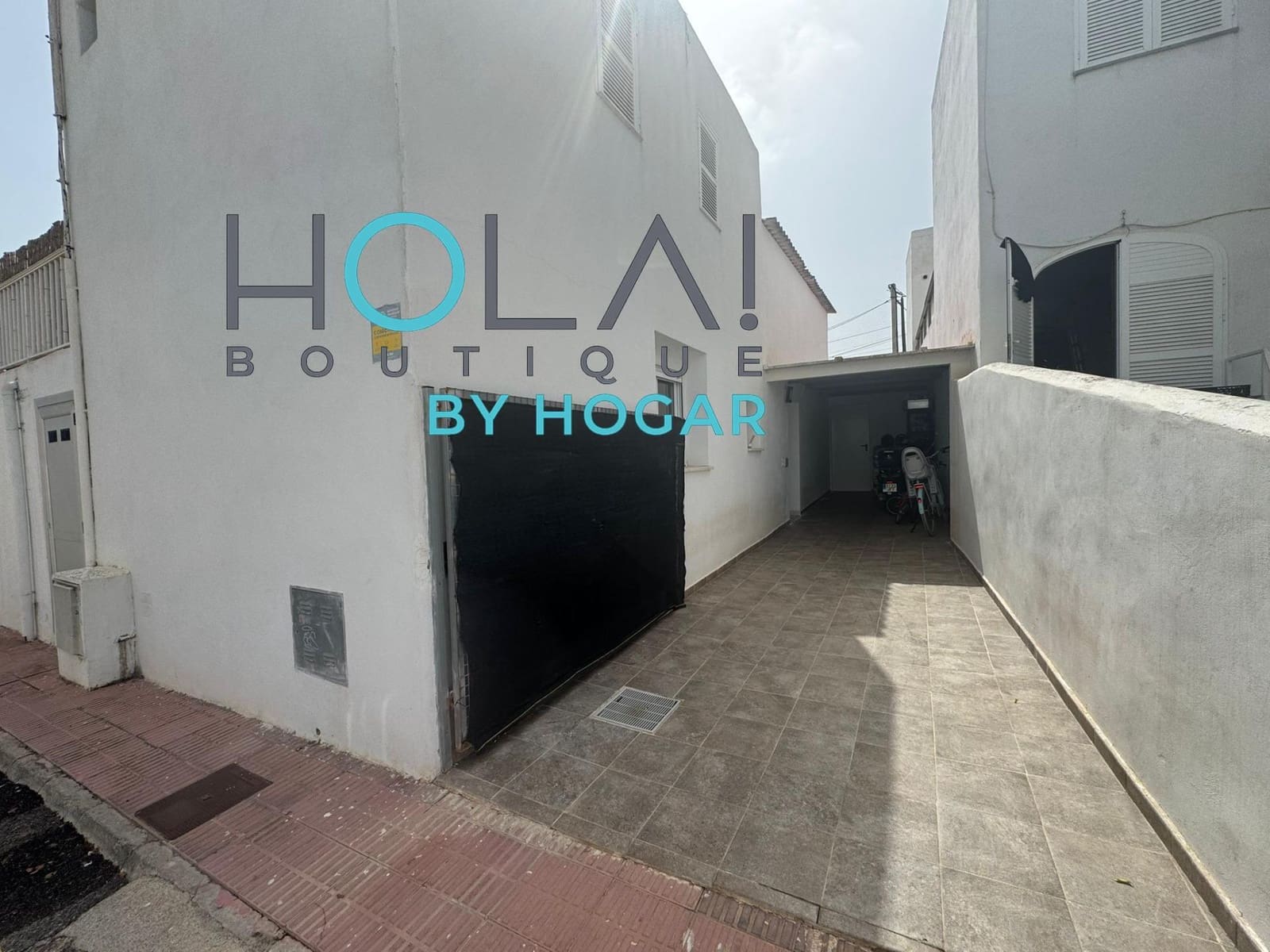 3 slaapkamer Villa te koop in Cala d'Or met garage - € 495.000 (Ref: 9608074)