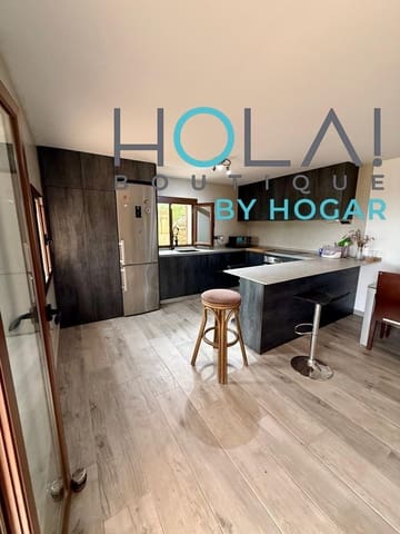 2 slaapkamer Finca/Landhuis te koop in Sant Llorenç des Cardassar - € 820.000 (Ref: 9608076)