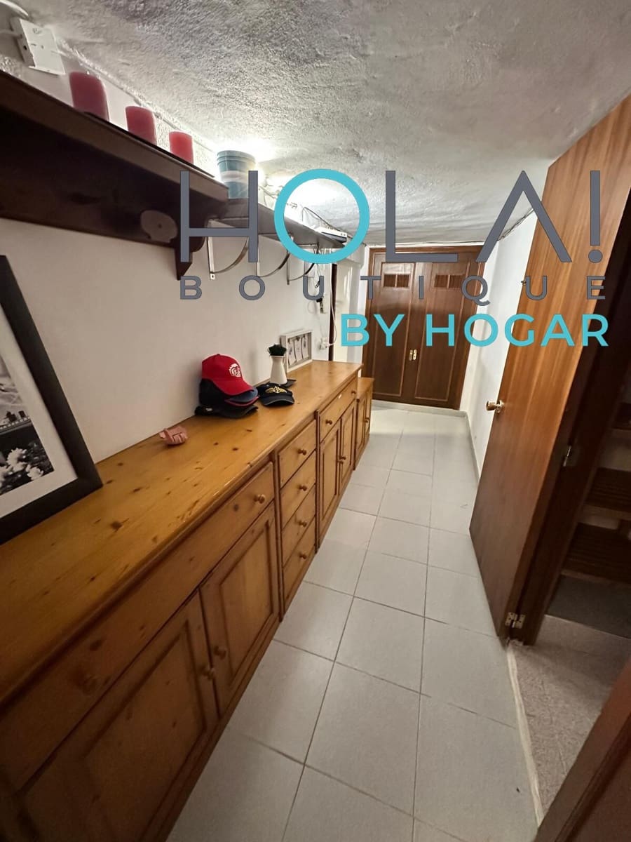 7 bedroom Villa for sale in Palma de Mallorca with pool garage - € 950,000 (Ref: 9666503)