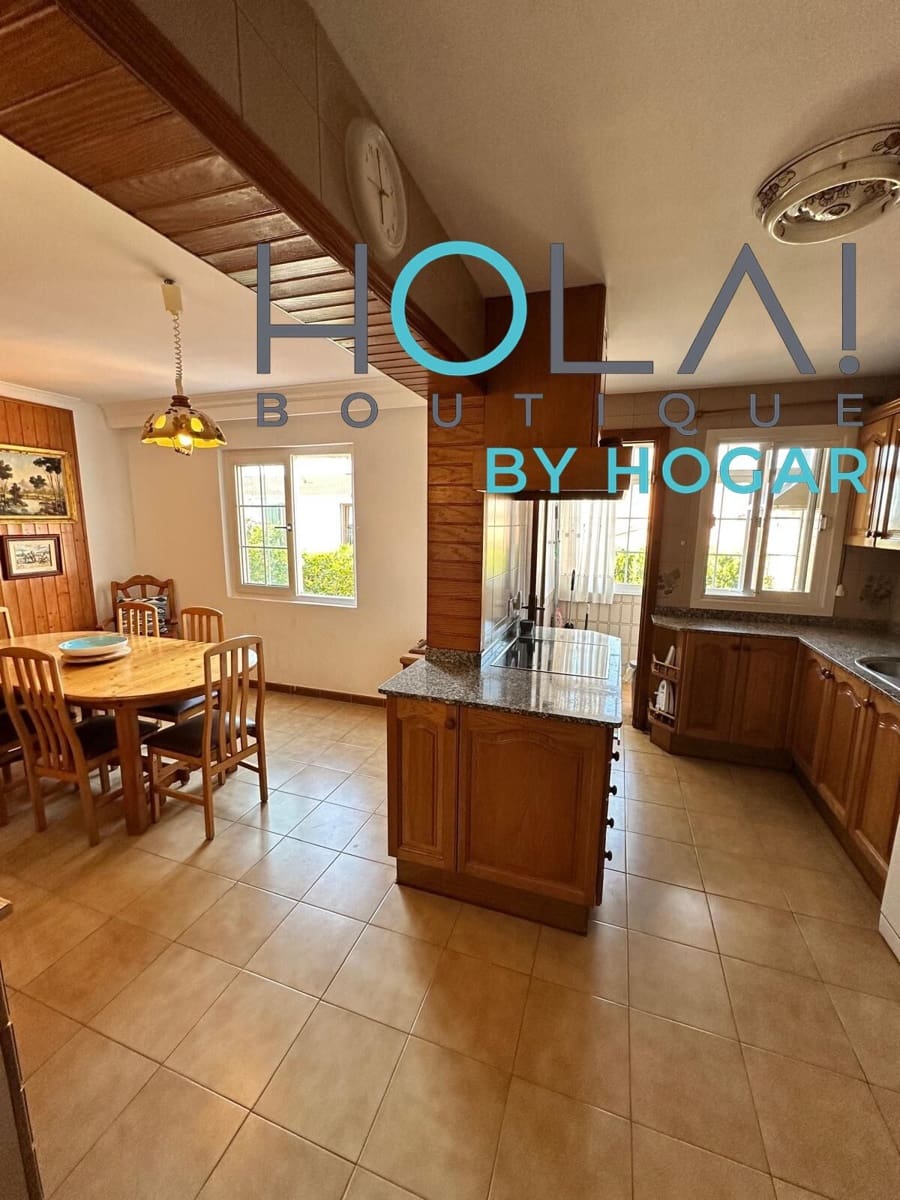Chalet de 7 habitaciones en Palma de Mallorca en venta con piscina garaje - 899.000 € (Ref: 9666503)