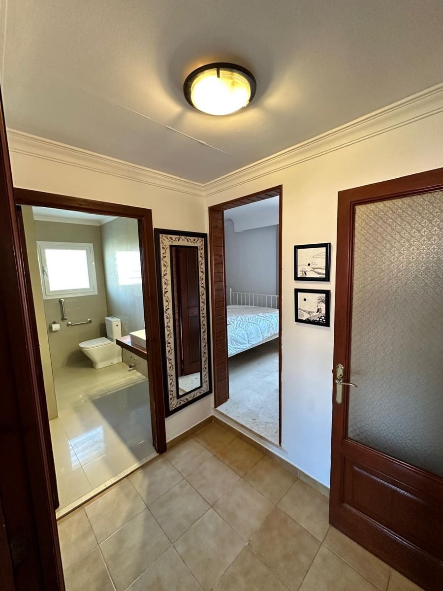 Chalet de 7 habitaciones en Palma de Mallorca en venta con piscina garaje - 899.000 € (Ref: 9666503)