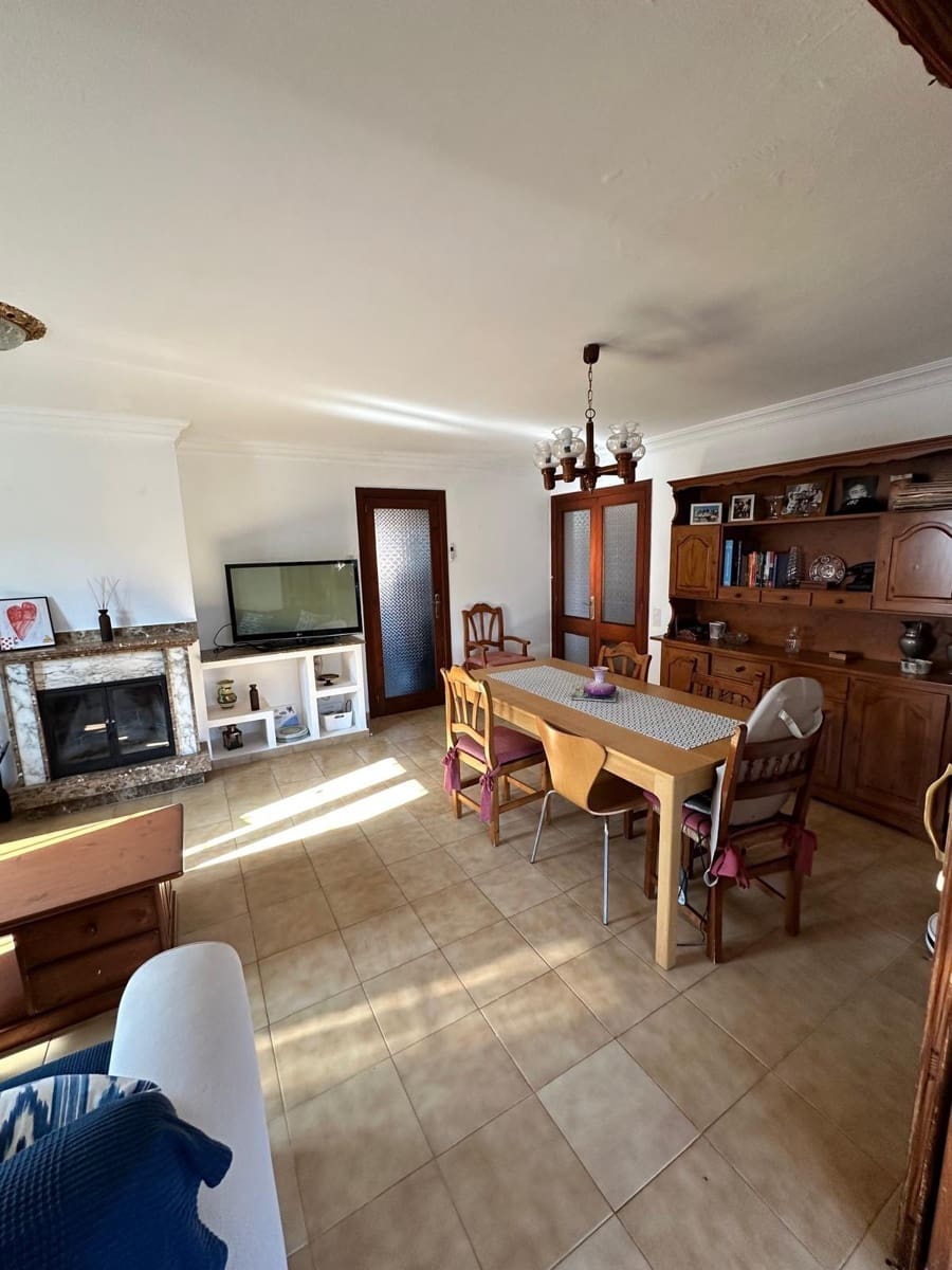 Chalet de 7 habitaciones en Palma de Mallorca en venta con piscina garaje - 899.000 € (Ref: 9666503)