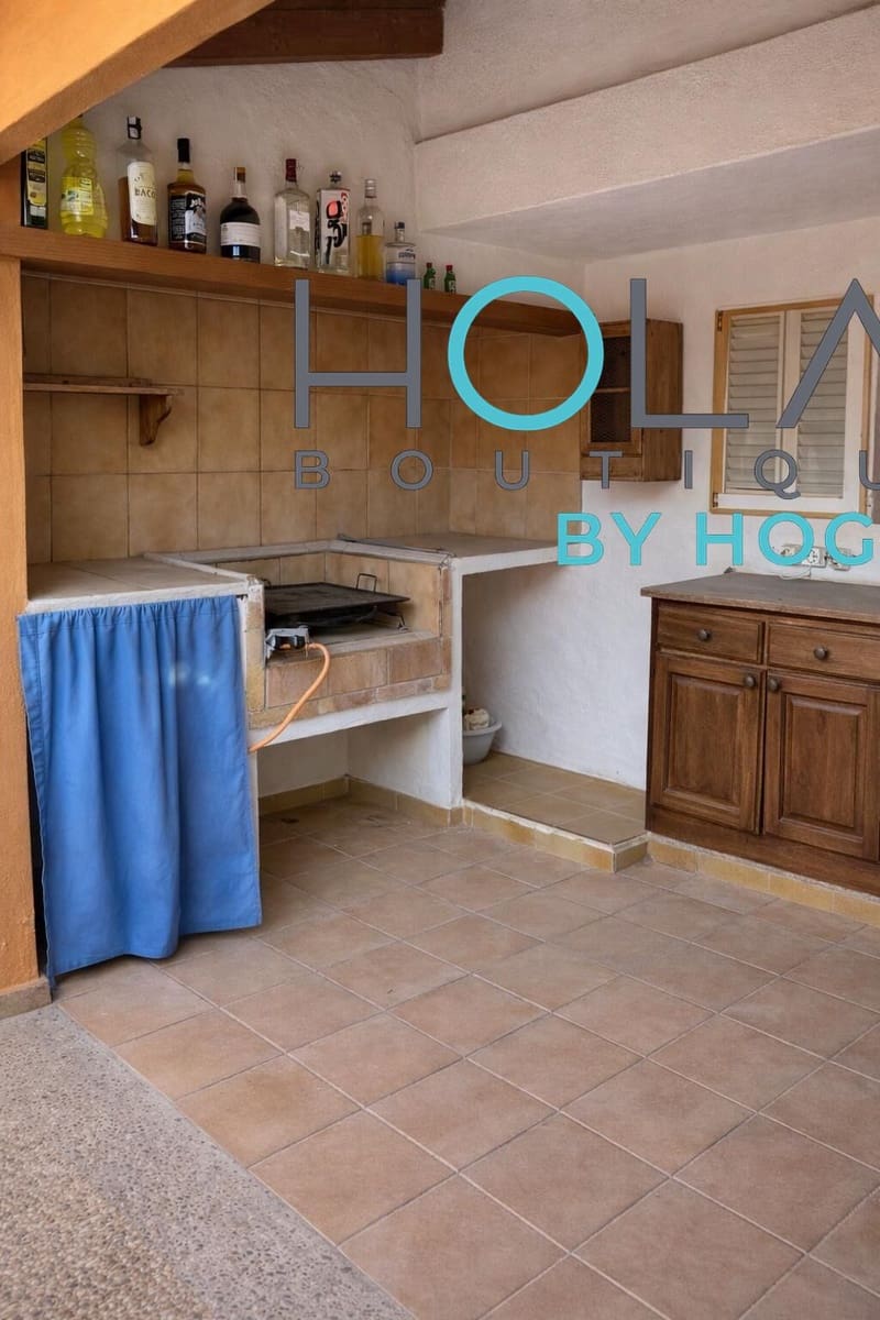 Chalet de 7 habitaciones en Palma de Mallorca en venta con piscina garaje - 899.000 € (Ref: 9666503)