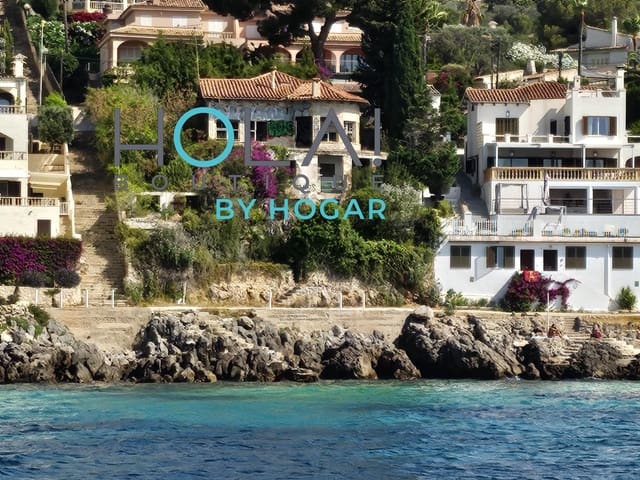 Villa till salu i Puerto de Alcudia, Alcúdia - 2 255 000 € (Ref: 9674222)