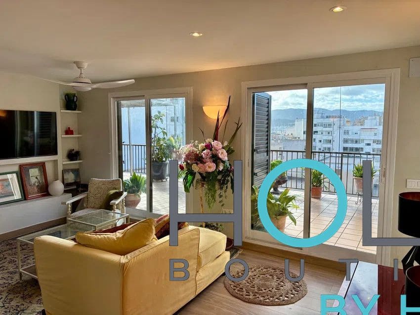 2 makuuhuone Kattohuoneisto myytävänä paikassa Palma de Mallorca - 595 000 € (Ref: 9686431)